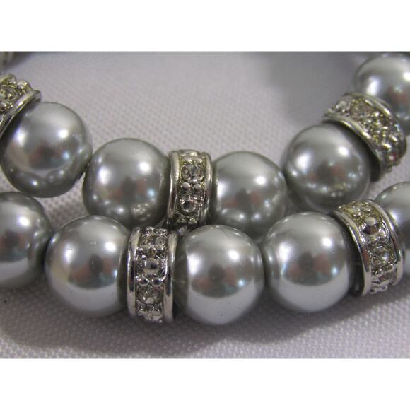Forever 21 Gray Faux Pearl Rhinestone Station Wrist Bracelet Set 6" Whimsical - Picture 3 of 5